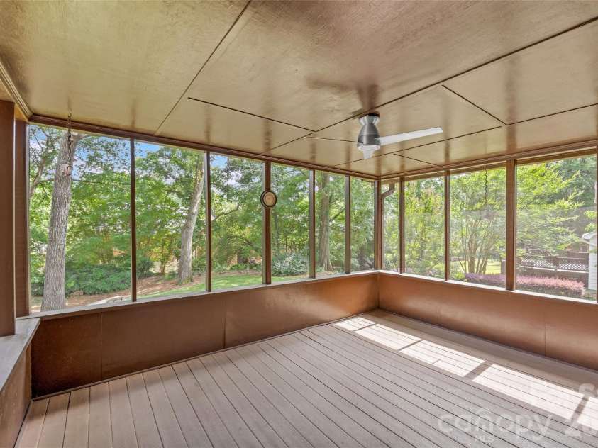 7201 Hopeton Road, Charlotte, NC 28210.  MLS# CAR4394265, YatesRealty ID 21448. 