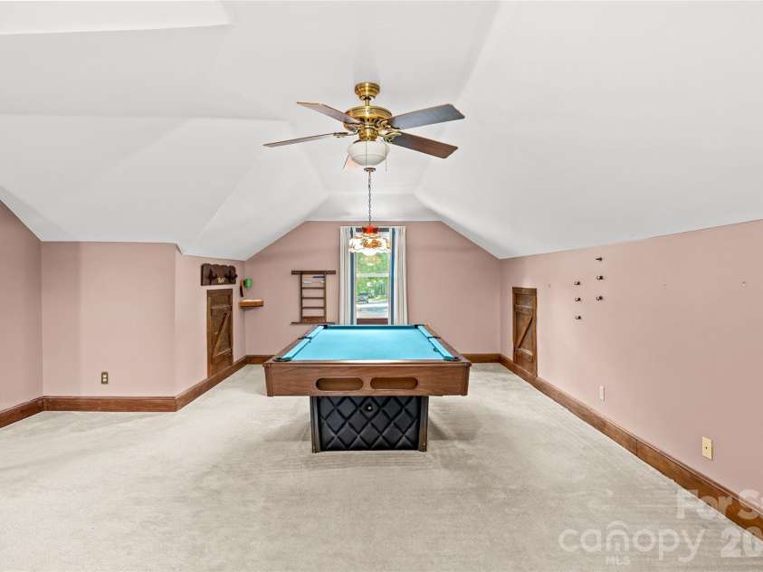 7201 Hopeton Road, Charlotte, NC 28210.  MLS# CAR4394265, YatesRealty ID 21448. 