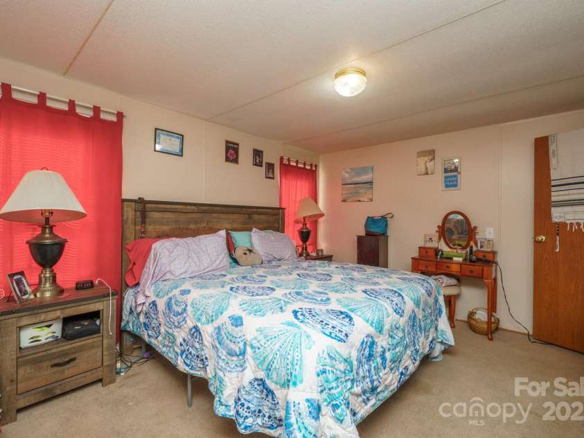 4454 Windy Hill Road, Morganton, NC 28655.  MLS# CAR4225888, YatesRealty ID 2145. 