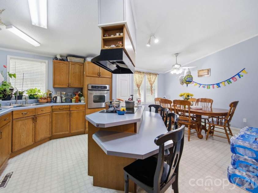 178 Wildwood Acres Circle, Mooresville, NC 28115.  MLS# CAR4371473, YatesRealty ID 21450. 