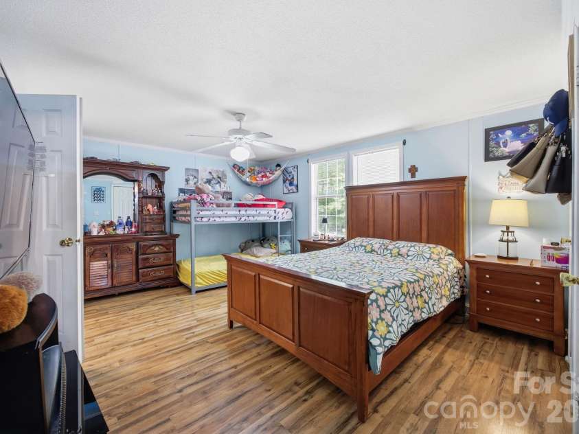 178 Wildwood Acres Circle, Mooresville, NC 28115.  MLS# CAR4371473, YatesRealty ID 21450. Primary