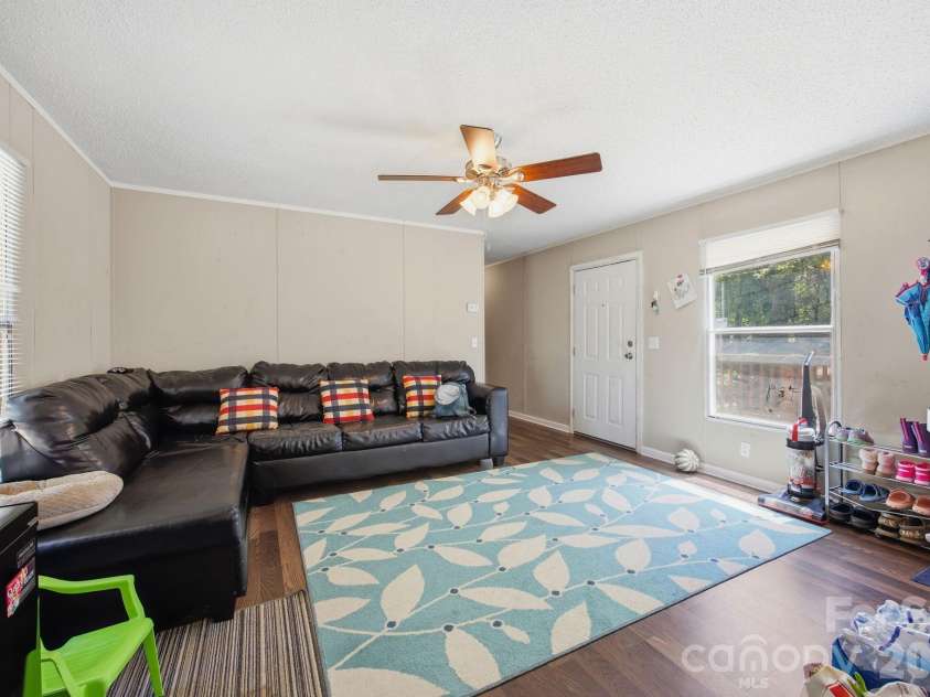 172 Wildwood Acres Circle, Mooresville, NC 28115.  MLS# CAR4378221, YatesRealty ID 21451. 