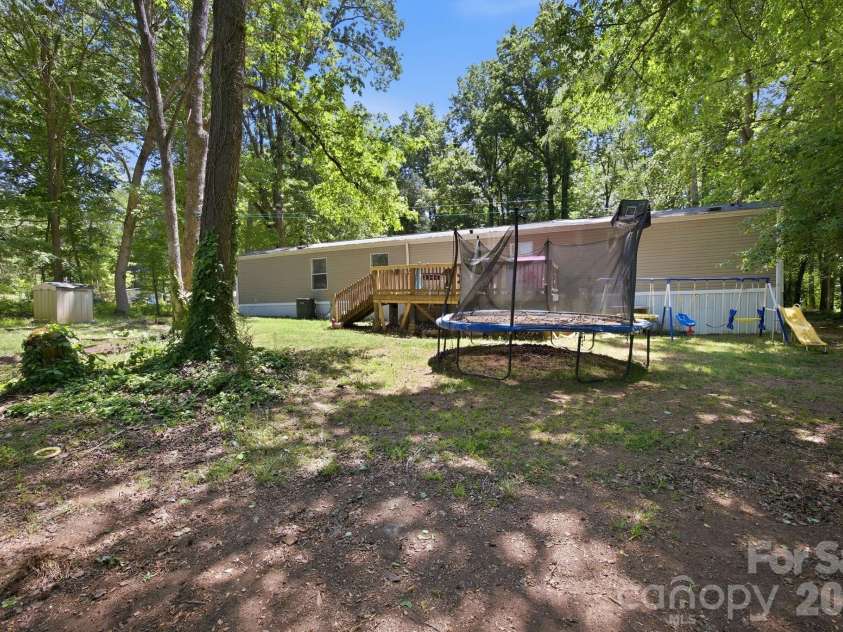 172 Wildwood Acres Circle, Mooresville, NC 28115.  MLS# CAR4378221, YatesRealty ID 21451. 