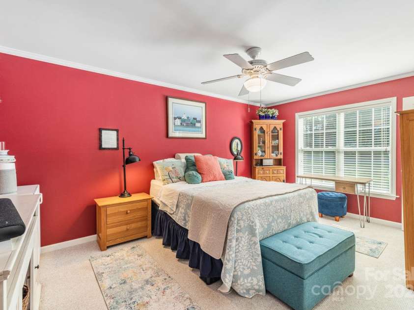331 Waterway Drive, Lexington, NC 27292.  MLS# CAR4270024, YatesRealty ID 21451. 