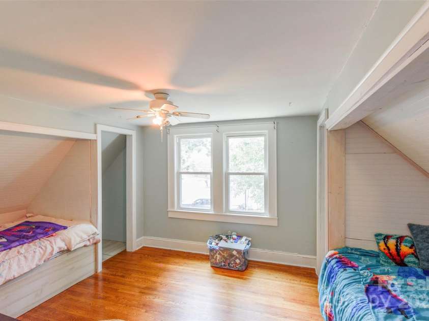 904 Venus Street, Kannapolis, NC 28083.  MLS# CAR4271799, YatesRealty ID 21452. 