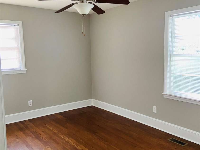 2823 Albany Lane, Charlotte, NC 28205.  MLS# CAR4255948, YatesRealty ID 21454. 