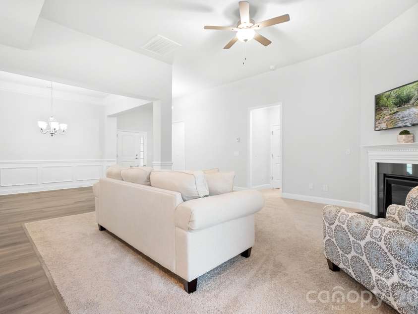 140 Wylie Trail, Statesville, NC 28677.  MLS# CAR4377527, YatesRealty ID 21455. 