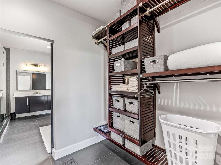 840 Fontana Trace Drive, Almond, NC 28702.  MLS# CAR4264853, YatesRealty ID 21455. 