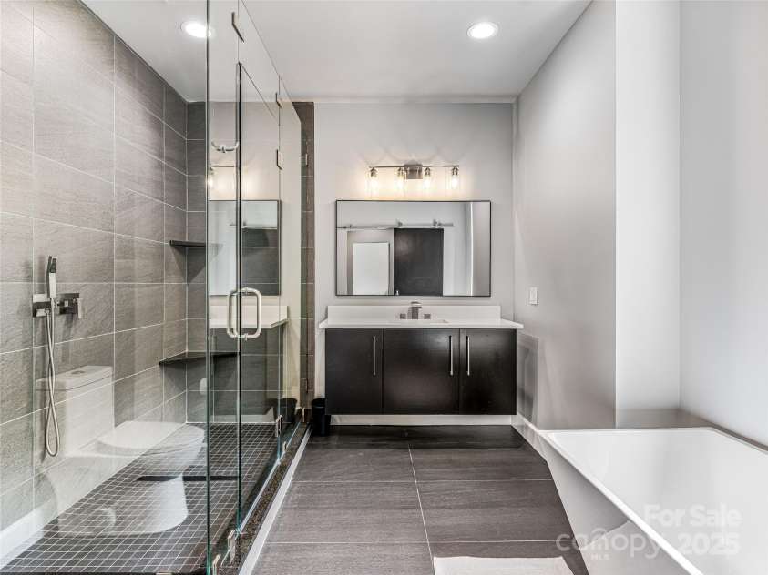 840 Fontana Trace Drive, Almond, NC 28702.  MLS# CAR4264853, YatesRealty ID 21455. 