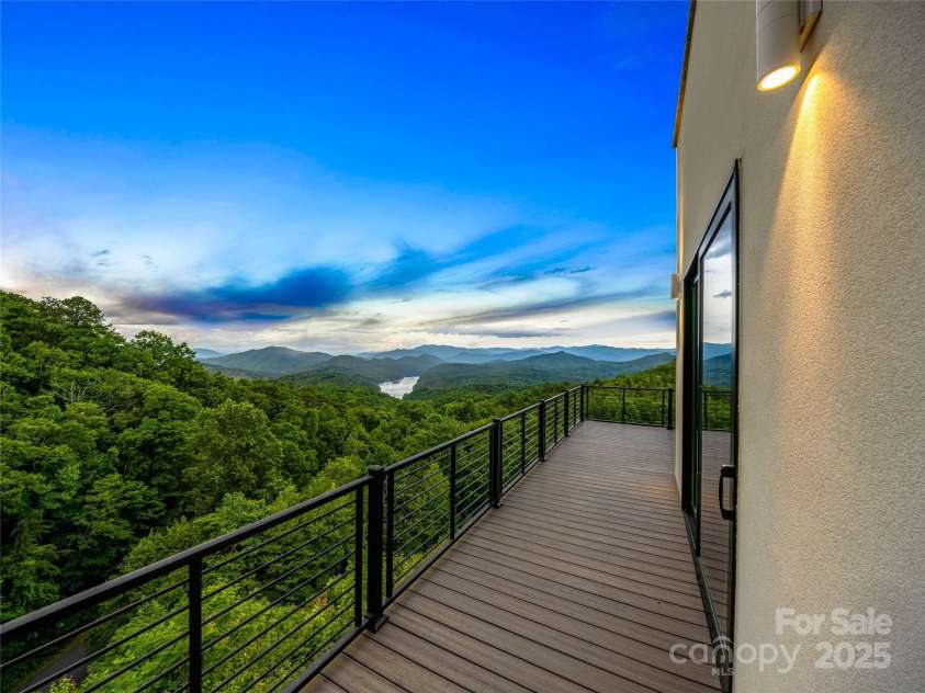 840 Fontana Trace Drive, Almond, NC 28702.  MLS# CAR4264853, YatesRealty ID 21455. 