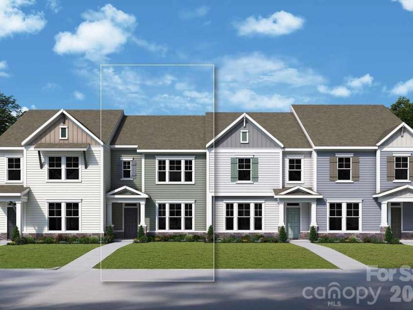 10114 Mamillion Drive, Huntersville, NC 28078.  MLS# CAR4329191, YatesRealty ID 21457. 