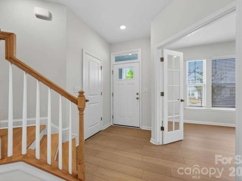 10114 Mamillion Drive, Huntersville, NC 28078.  MLS# CAR4329191, YatesRealty ID 21457. 