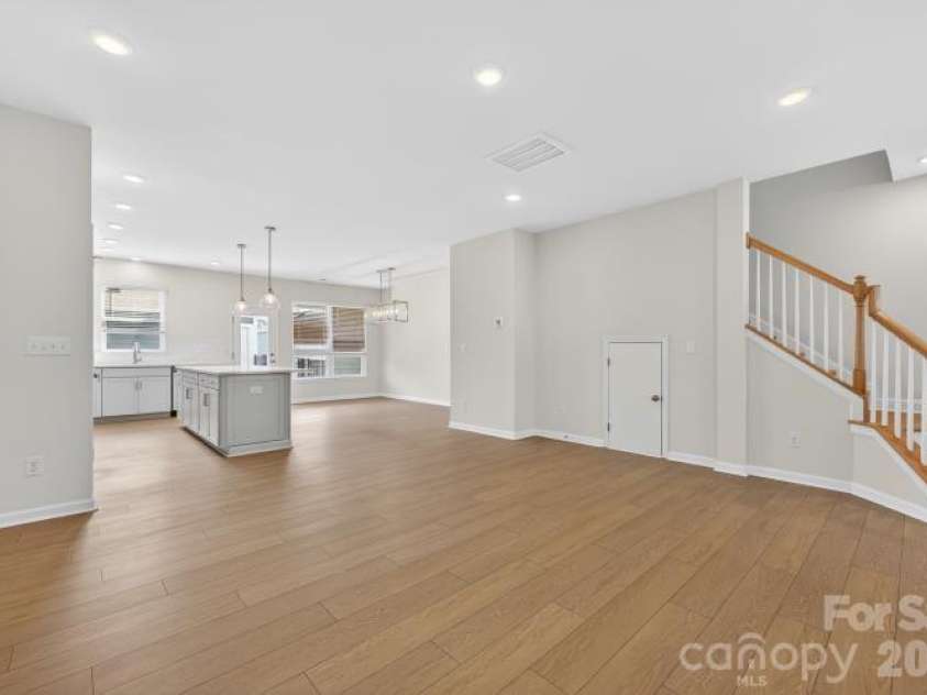 10114 Mamillion Drive, Huntersville, NC 28078.  MLS# CAR4329191, YatesRealty ID 21457. 