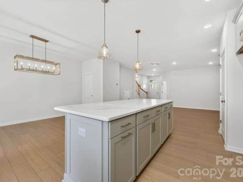 10114 Mamillion Drive, Huntersville, NC 28078.  MLS# CAR4329191, YatesRealty ID 21457. 