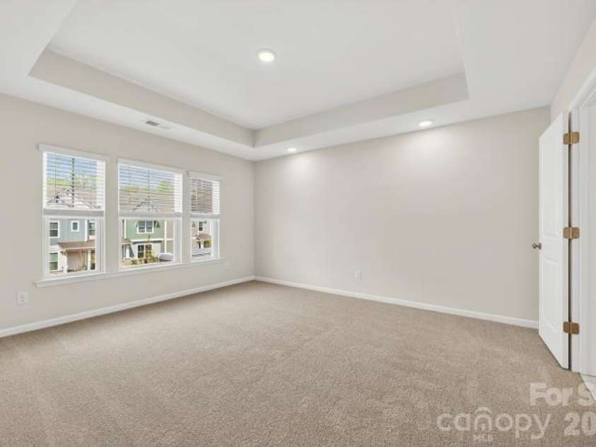 10114 Mamillion Drive, Huntersville, NC 28078.  MLS# CAR4329191, YatesRealty ID 21457. 