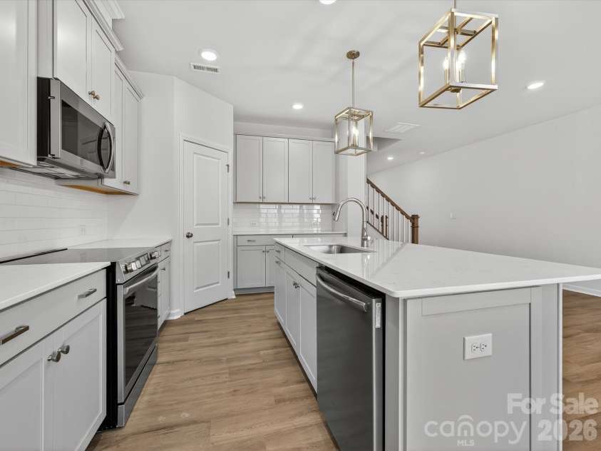 10132 Mamillion Drive, Huntersville, NC 28078.  MLS# CAR4314282, YatesRealty ID 21458. 