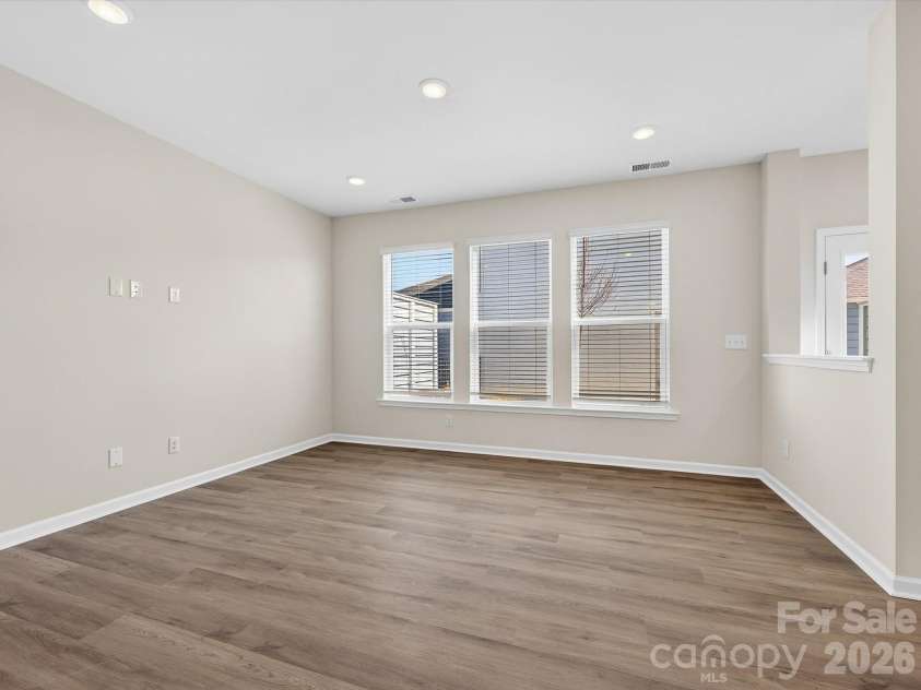10132 Mamillion Drive, Huntersville, NC 28078.  MLS# CAR4314282, YatesRealty ID 21458. 