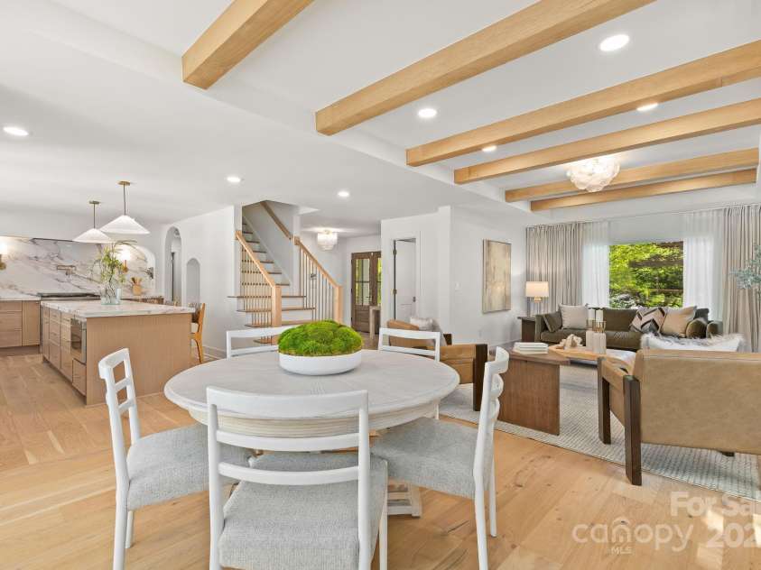 2411 Ainsdale Road, Charlotte, NC 28226.  MLS# CAR4248534, YatesRealty ID 21458. 