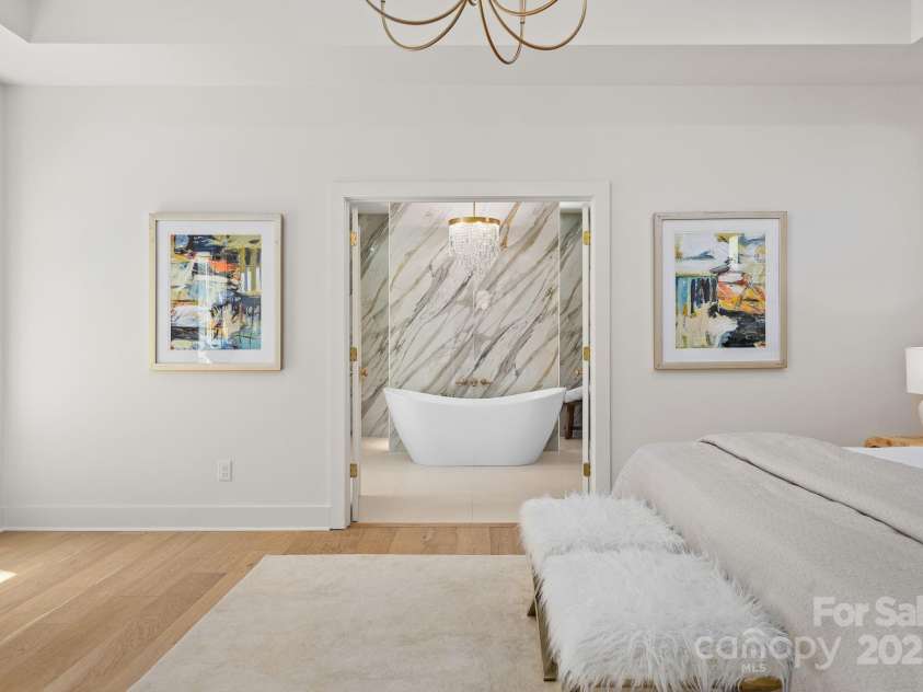 2411 Ainsdale Road, Charlotte, NC 28226.  MLS# CAR4248534, YatesRealty ID 21458. Primary Bedroom