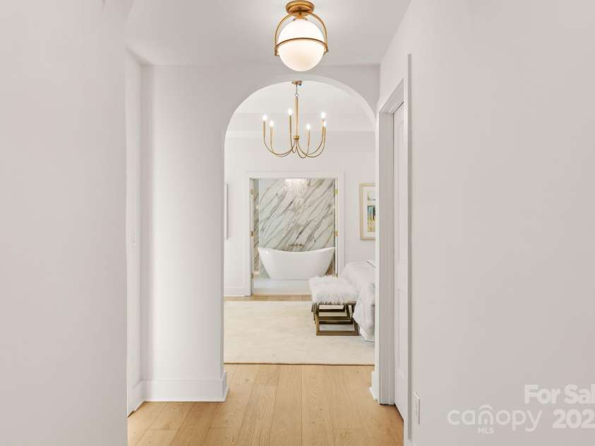 2411 Ainsdale Road, Charlotte, NC 28226.  MLS# CAR4248534, YatesRealty ID 21458. Primary Entrance