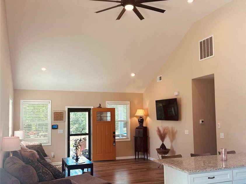 3121 Suffolk Drive, Shelby, NC 28152.  MLS# CAR4248297, YatesRealty ID 21459. 