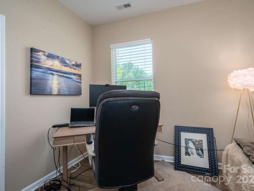 3121 Suffolk Drive, Shelby, NC 28152.  MLS# CAR4248297, YatesRealty ID 21459. 