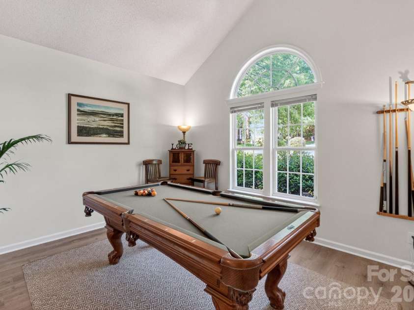 8926 Scottsboro Drive, Huntersville, NC 28078.  MLS# CAR4369784, YatesRealty ID 21459. 