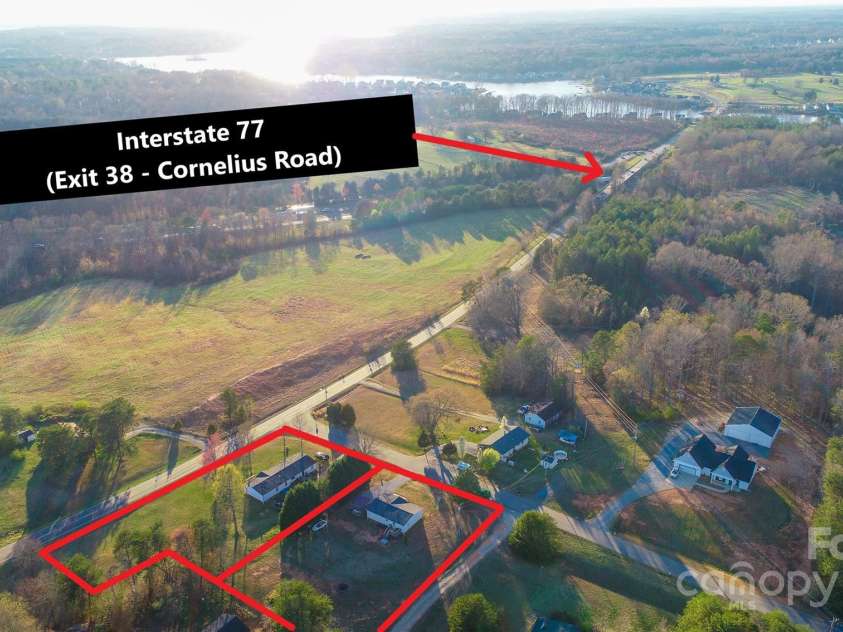 456 Cornelius Road, Mooresville, NC 28117.  MLS# CAR4267221, YatesRealty ID 21464. 