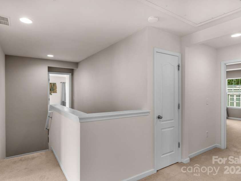 3701 Methodist Church Lane, Waxhaw, NC 28173.  MLS# CAR4270658, YatesRealty ID 21466. Second level hallway