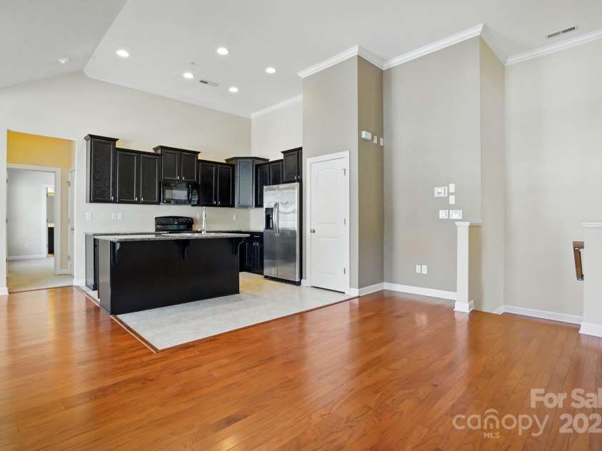 11209 Lazio Lane, Charlotte, NC 28277.  MLS# CAR4258839, YatesRealty ID 21467. 