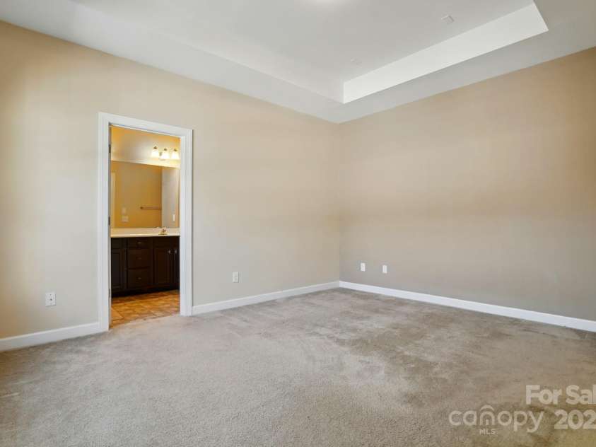 11209 Lazio Lane, Charlotte, NC 28277.  MLS# CAR4258839, YatesRealty ID 21467. 