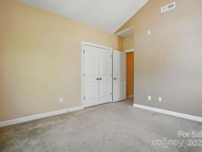 11209 Lazio Lane, Charlotte, NC 28277.  MLS# CAR4258839, YatesRealty ID 21467. 