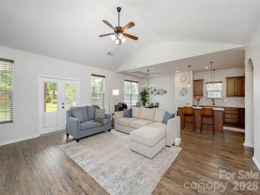 132 Beck Creek Circle, Flat Rock, NC 28731.  MLS# CAR4381382, YatesRealty ID 21468. 