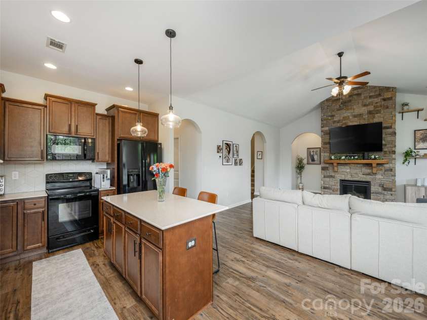 132 Beck Creek Circle, Flat Rock, NC 28731.  MLS# CAR4381382, YatesRealty ID 21468. 