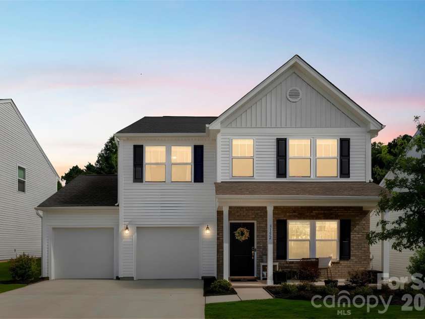 3152 Pinehills Way, Mount Holly, NC 28120.  MLS# CAR4372181, YatesRealty ID 21469. 