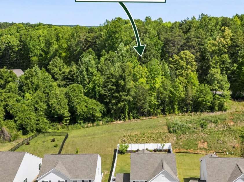 3152 Pinehills Way, Mount Holly, NC 28120.  MLS# CAR4372181, YatesRealty ID 21469. 