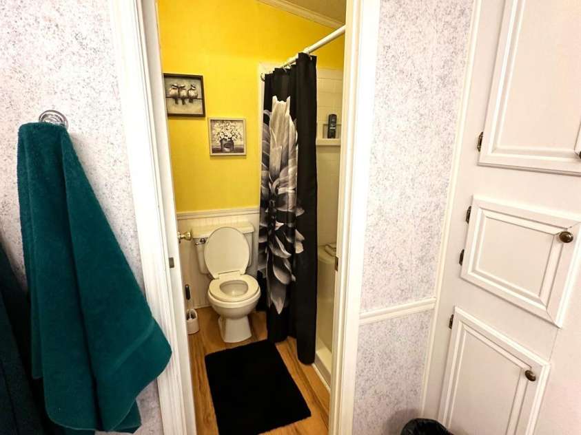 251 Rainbow Rapids Road, Rutherfordton, NC 28139.  MLS# CAR4161687, YatesRealty ID 2147. Primary Bath