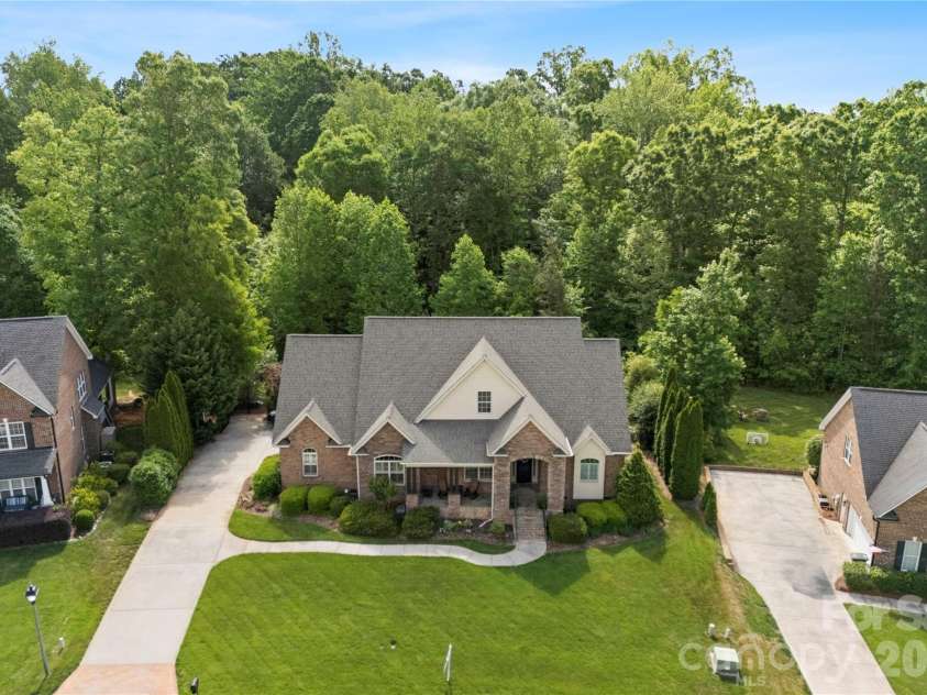5441 Grayson Ridge Court, Gastonia, NC 28056.  MLS# CAR4374445, YatesRealty ID 21470. 