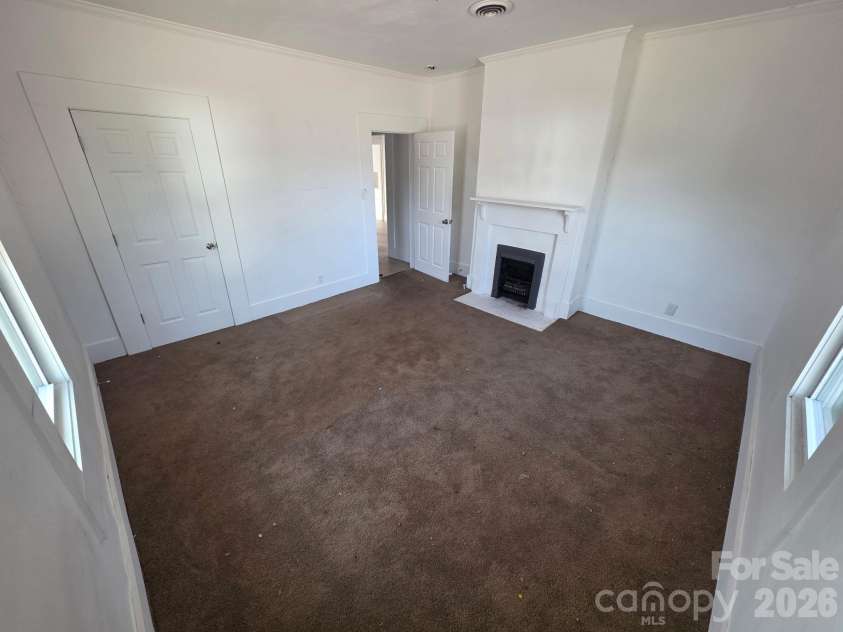 572 2nd Street, Chester, SC 29706.  MLS# CAR4350895, YatesRealty ID 21471. 