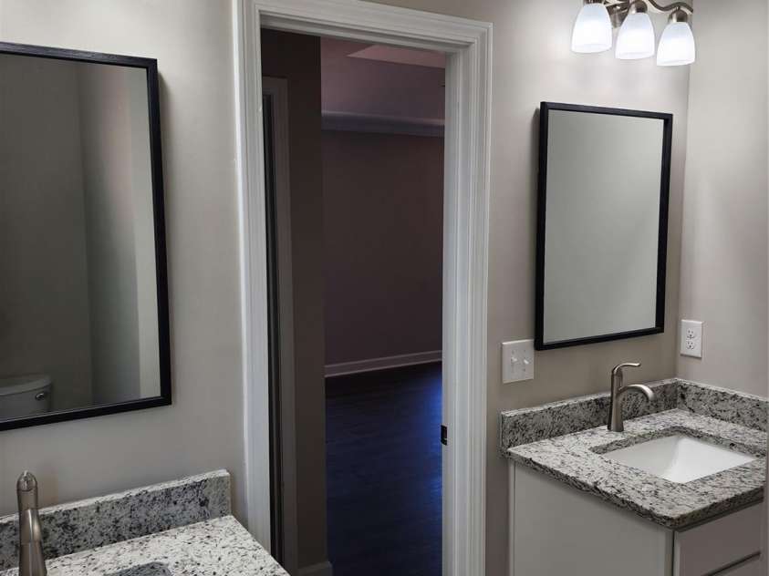 5405 Springs Road, Conover, NC 28613.  MLS# CAR4363103, YatesRealty ID 21472. Decorative Master Bath w/His and Hers Vanity, Granite Tops, Crown Molding