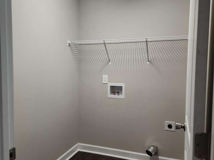 5405 Springs Road, Conover, NC 28613.  MLS# CAR4363103, YatesRealty ID 21472. Full Walk-In Laundry room