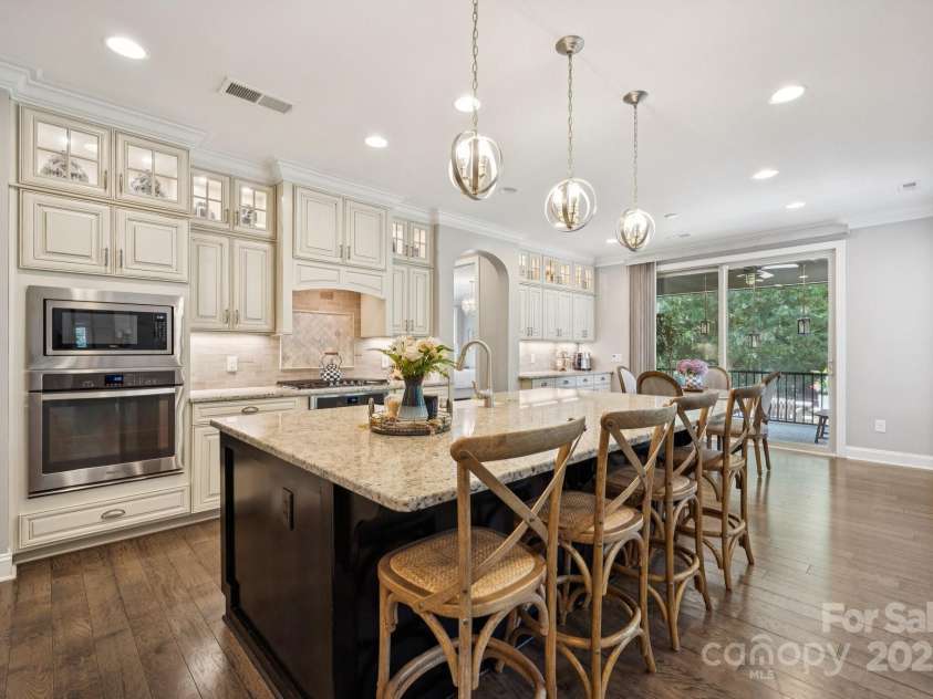 11412 Preservation Lane, Charlotte, NC 28278.  MLS# CAR4271558, YatesRealty ID 21473. 