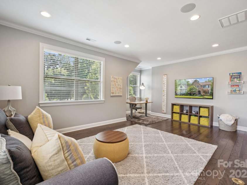 11412 Preservation Lane, Charlotte, NC 28278.  MLS# CAR4271558, YatesRealty ID 21473. 