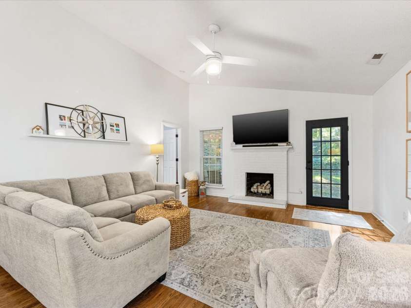 14705 Smith Road, Charlotte, NC 28273.  MLS# CAR4366507, YatesRealty ID 21475. 