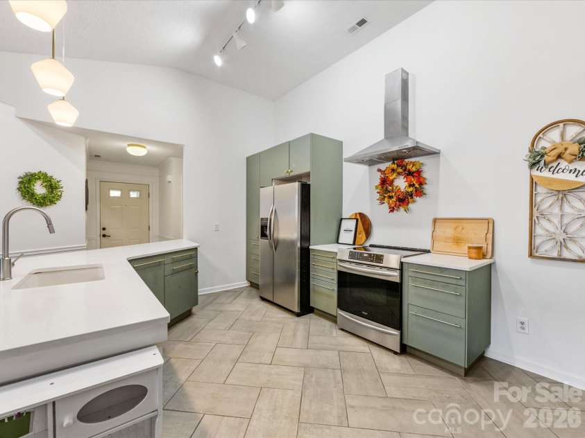 14705 Smith Road, Charlotte, NC 28273.  MLS# CAR4366507, YatesRealty ID 21475. 