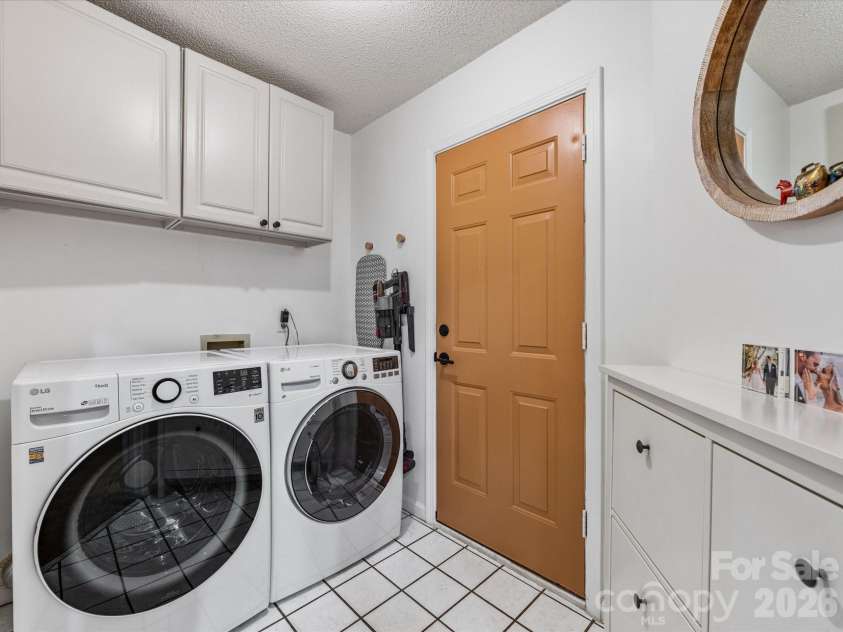 14705 Smith Road, Charlotte, NC 28273.  MLS# CAR4366507, YatesRealty ID 21475. 