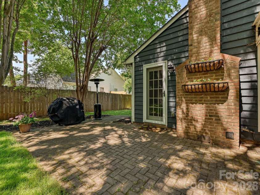 14705 Smith Road, Charlotte, NC 28273.  MLS# CAR4366507, YatesRealty ID 21475. 