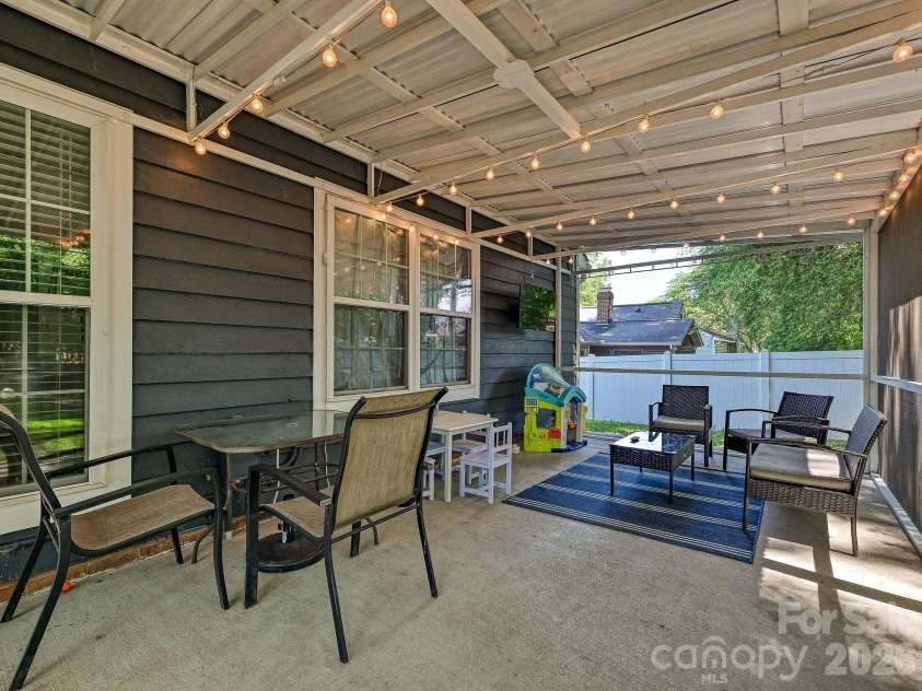 14705 Smith Road, Charlotte, NC 28273.  MLS# CAR4366507, YatesRealty ID 21475. 