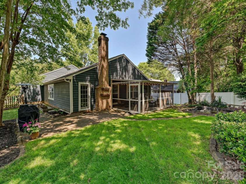 14705 Smith Road, Charlotte, NC 28273.  MLS# CAR4366507, YatesRealty ID 21475. 