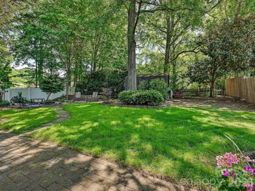 14705 Smith Road, Charlotte, NC 28273.  MLS# CAR4366507, YatesRealty ID 21475. 